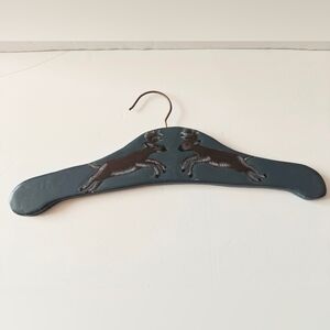 Vintage Wooden Hanger With 2 Deer Shenzhen China Or Use For Decoration